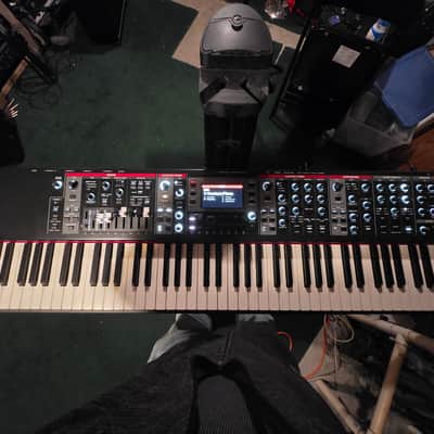 Roland V-Stage 88 Digital Stage Piano 2025 - Present - Black image 2