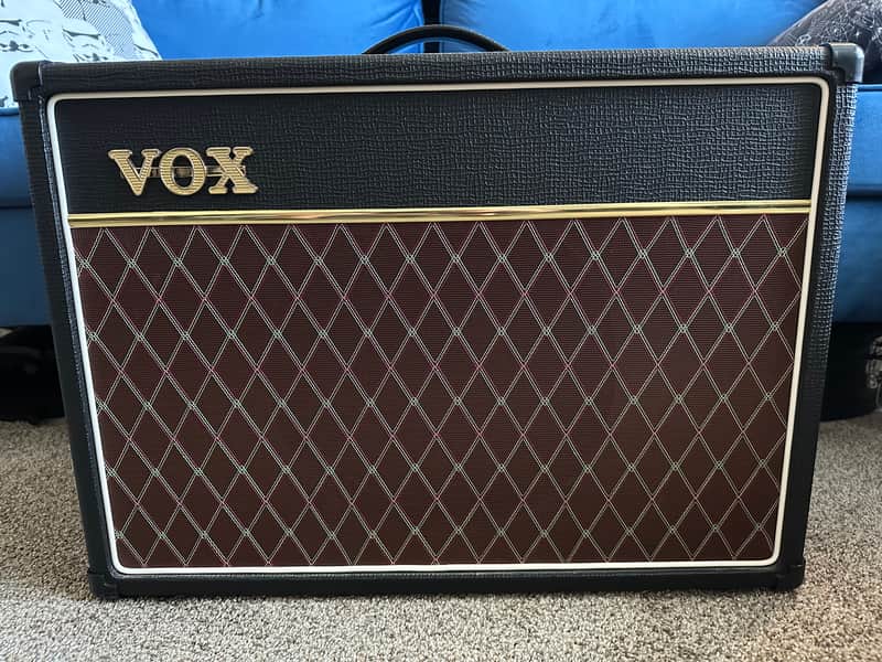 Vox AC15C1 Custom 2-Channel 15-Watt 1x12" Guitar Combo image 1
