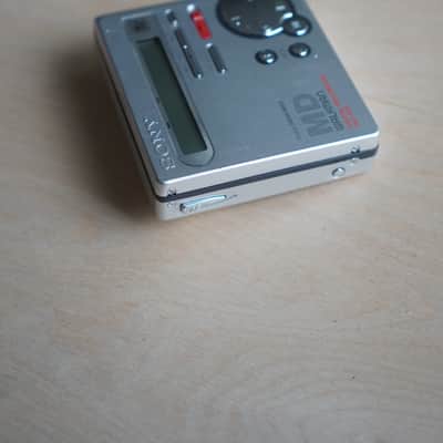Sony Minidisc MZ-R70 2000 - Gray image 5