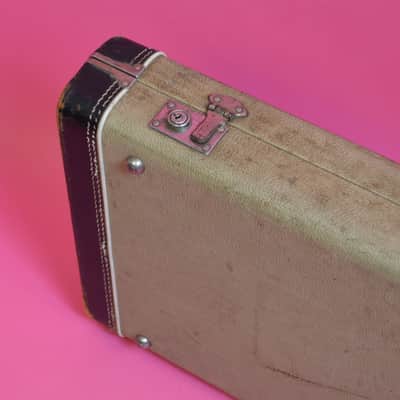 Vintage 1963 Fender Jazzmaster / Jaguar Hard Case - White Tolex - Rare Custom Color Case!  Pre-CBS Strat image 9