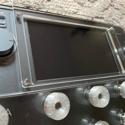 Neural DSP Quad Cortex 2026 - Excellent w/ Screen Guard, Toppers & Plexiglass Protector image 10