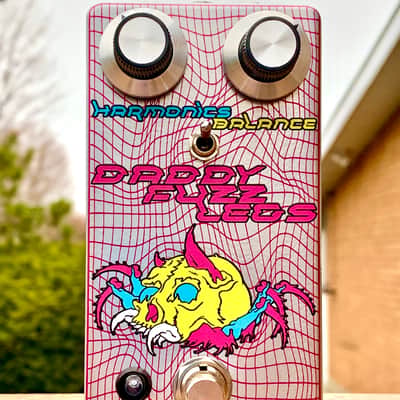 Triungulo Lab J.f. Fuzz Silver | Reverb Canada
