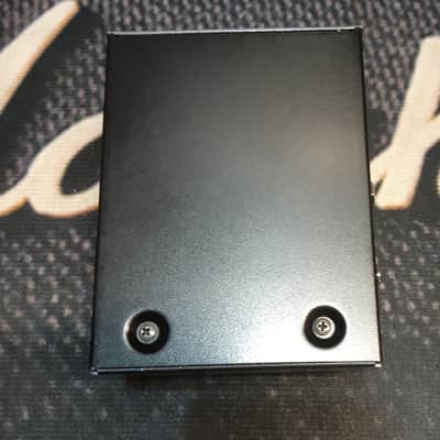 Boss IR-200 Amp and IR Cabinet 2021 - Present - Silver image 6