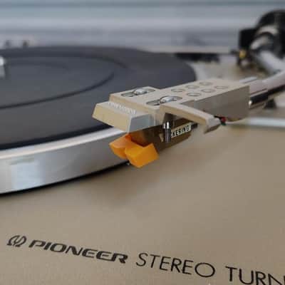Pioneer PL512 turntable in very good condition - 1970's image 3