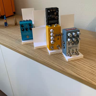 Guitar Desktop Pedal Stand Display for small pedals image 4