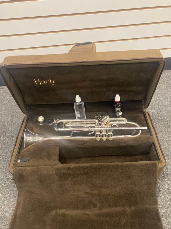 Bach LR180S37 Stradivarius Professional Model Bb Trumpet