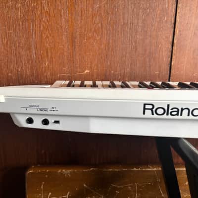 Roland AX-Synth Shoulder Synthesizer - White w/ gig bag power supply image 9