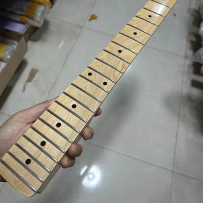 Reverse head Gloss 22 frets maple Electric guitar Neck Locking nut 25.5inch part image 2