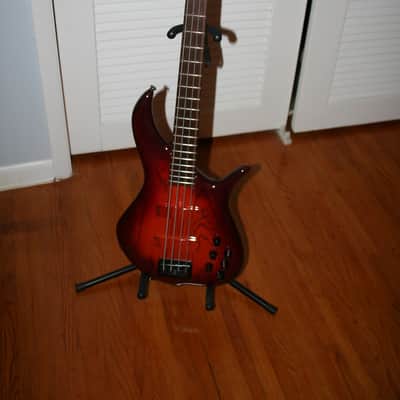 F Bass BN4 image 2