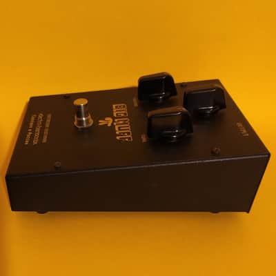 Electro-Harmonix Sovtek Black Russian Big Muff π V8 near mint w/wooden box, catalog, sticker & battery clip converter image 4