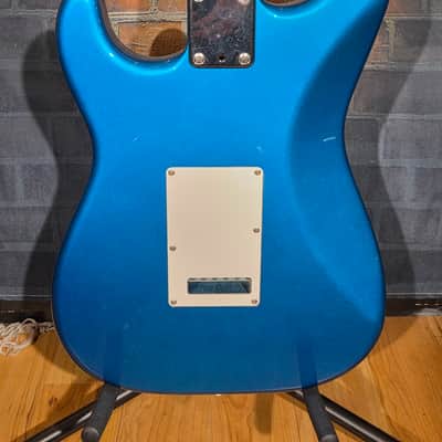 Vintage 1986 Fender Contemporary Series Stratocaster SSS Metallic Blue w/ Fender System I Tremolo System image 19