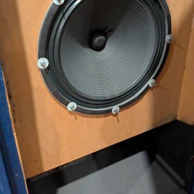 Vintage 1979s Univox UFO-15 Rear-facing Guitar/Bass speaker cabinet image 8