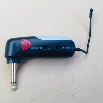 Nady MGT-16R Système sans fils UHF Guitare avec émetteur angle à 90° image 3