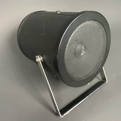 Fender Amp Can Portable Rechargeable Guitar/Mic Amplifier PR 522 w/ Original Charger (1 of 2) image 3