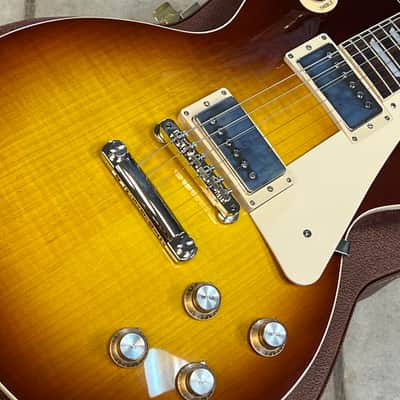 2025 Gibson USA Les Paul Standard '60s Figured Top Electric Guitar Iced Tea Burst image 4