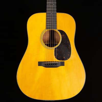 Martin D-18 Authentic 1937 VTS Aged (989) image 3