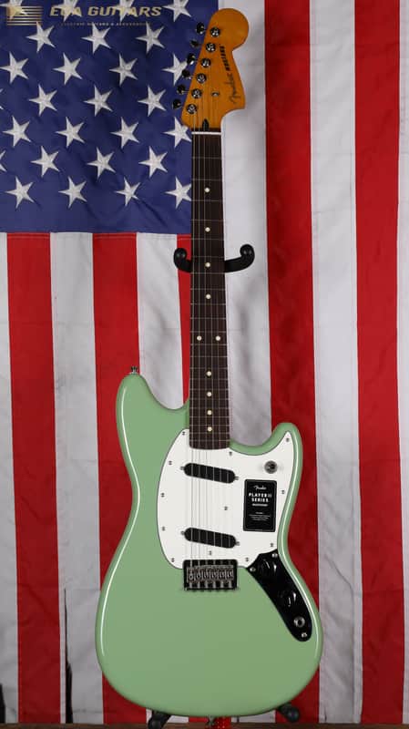 Fender Player II Mustang - Birch Green