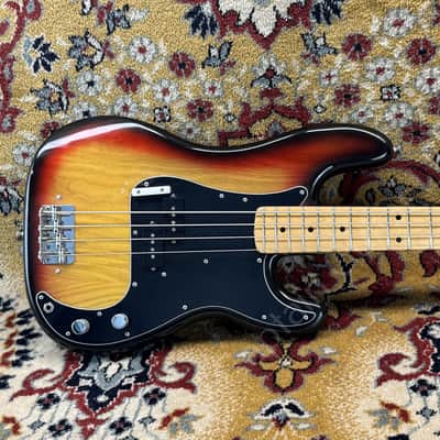 1975 Fender - Precision Bass - ID 5982 image 1