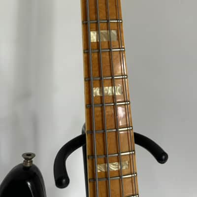 Fender Jazz Bass 3-Bolt with Maple Fretboard 1976 - Black image 13
