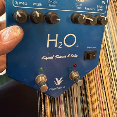 Visual Sound H2O V1 | Reverb