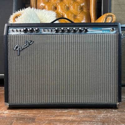 1976 Fender Vibrolux Reverb Vintage 1970s CBS Silverface Made In USA 2x10 Tube Combo Amplifier W/ Original Footswitch & Cover! image 1