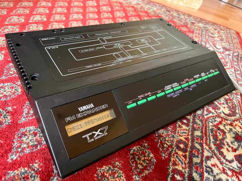 Yamaha TX7 FM Synthesizer | Reverb UK