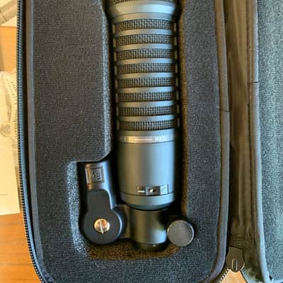 Electro-Voice RE20 Cardioid Dynamic Microphone - Black - MINT #2 image 2
