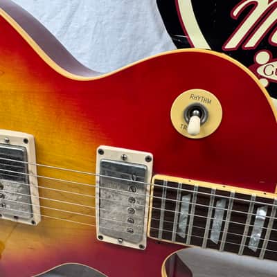 Gibson Les Paul Standard Guitar with Case 1978 - Cherry Sunburst image 3