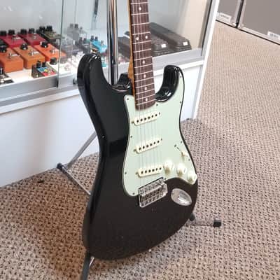 used 2022 Fender Custom Shop Willcutt True '62 Reissue Stratocaster Journeyman Relic in Black, Excellent Condition with OHSC & Paperwork! image 6