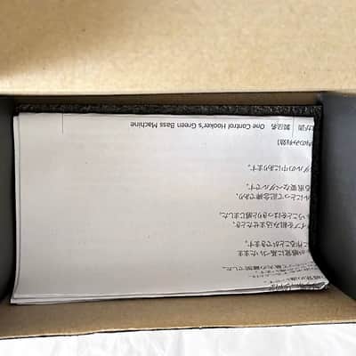 One Control Hooker's Green Bassmachine first edition complete image 8