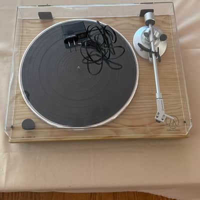 Audio-Technica AT-LPW30TK - Walnut image 2
