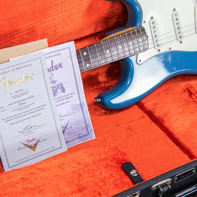 Fender Custom Shop '62 California Beach Stratocaster | Blue image 5