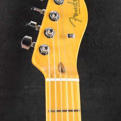 Fender American Professional II Telecaster Sienna Sunburst Maple Fingerboard image 5