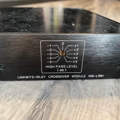 Bryston 10B-LR Analog Active Crossover - Black image 5