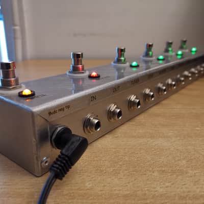 Loopmasters Loop Master 4-Channel Tuner Out Master Bypass switcher Looper Guitar Effect Pedal image 18