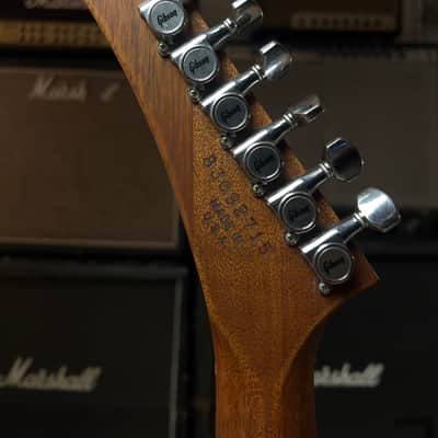 Gibson  Explorer 1982 - (Cherry natural recon) image 5