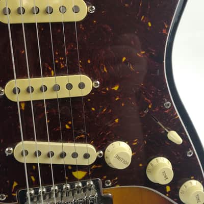 Vintage V6M-SSB Reissued Series SSS 2010s - Sunset Sunburst image 17