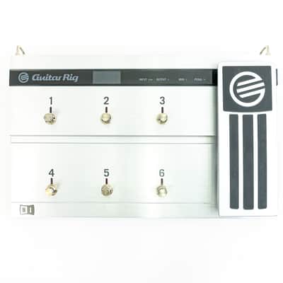 Native Instruments Rig Kontrol 2 – Guitar Rig Plugin Controller image 1