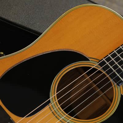 1974 Martin D-28 Dreadnought Acoustic Guitar Natural + HSC image 3