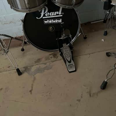 Pearl Drum Set 4 piece - metallic image 5