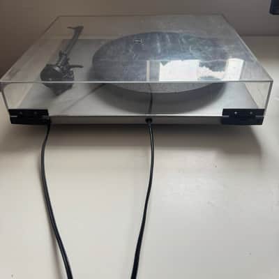 Rega RP1 Turntable image 6