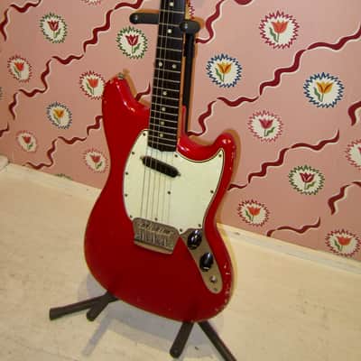 Fender Musicmaster 1964 - Red image 2