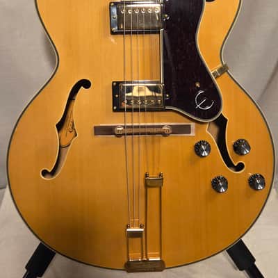 Epiphone ブロードウェイAS 韓国ピアレス工場 Epiphone ブロードウェイAS 韓国ピアレス工場 Epiphone ブロードウェイ