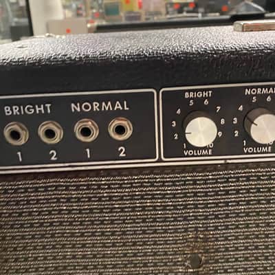 1970's Peavey Classic - 50W Hybrid Combo Amp image 3