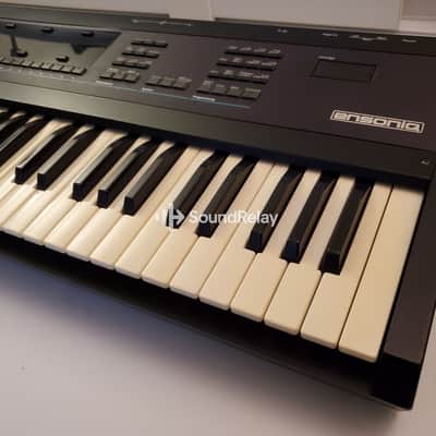 Ensoniq VFX - Digital Synth 1988 - Road Case Included - Manual Included - Tested image 3