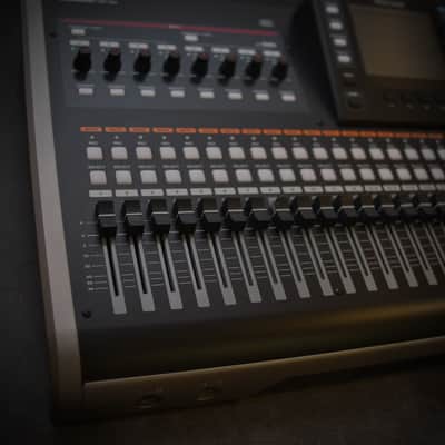 TASCAM DP-24 - Black image 24