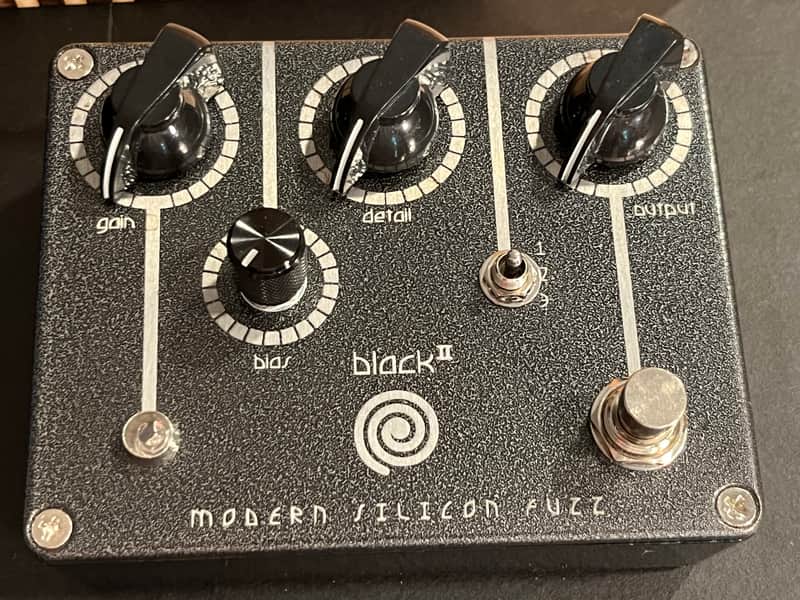 Spiral Electric FX Black II Modern Silicon Fuzz 2024 - Black image 1