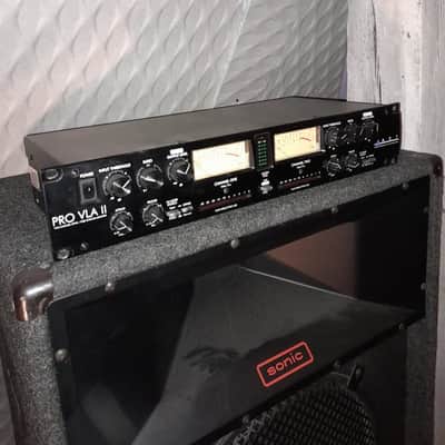 ART Pro VLA II 2-Channel Vactrol Compressor | Reverb