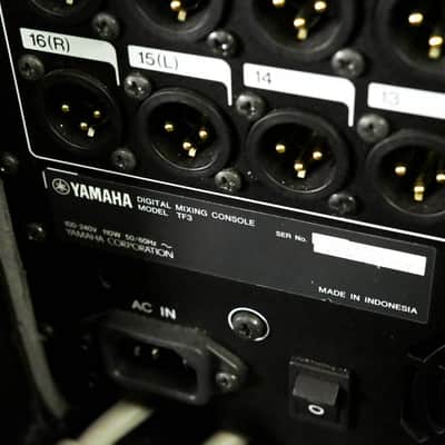 Yamaha TF3 24-Channel Digital Audio Mixer with Road Case CG0144F *ASK FOR SHIPPING* image 12