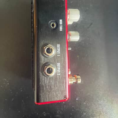 Source Audio Artifakt Lo-fi Elements 2024 - Present - Red image 3